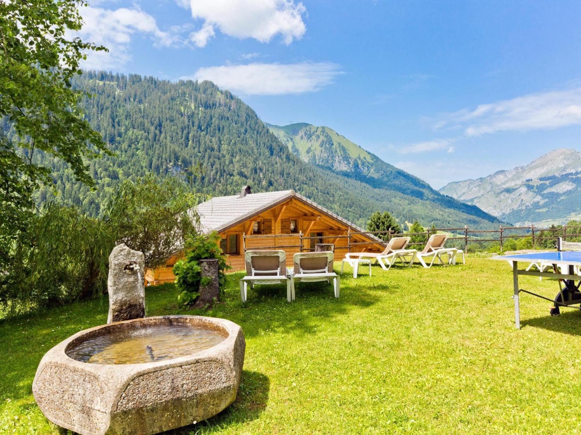 Le Roitelet Hotel Chatel Exterior photo