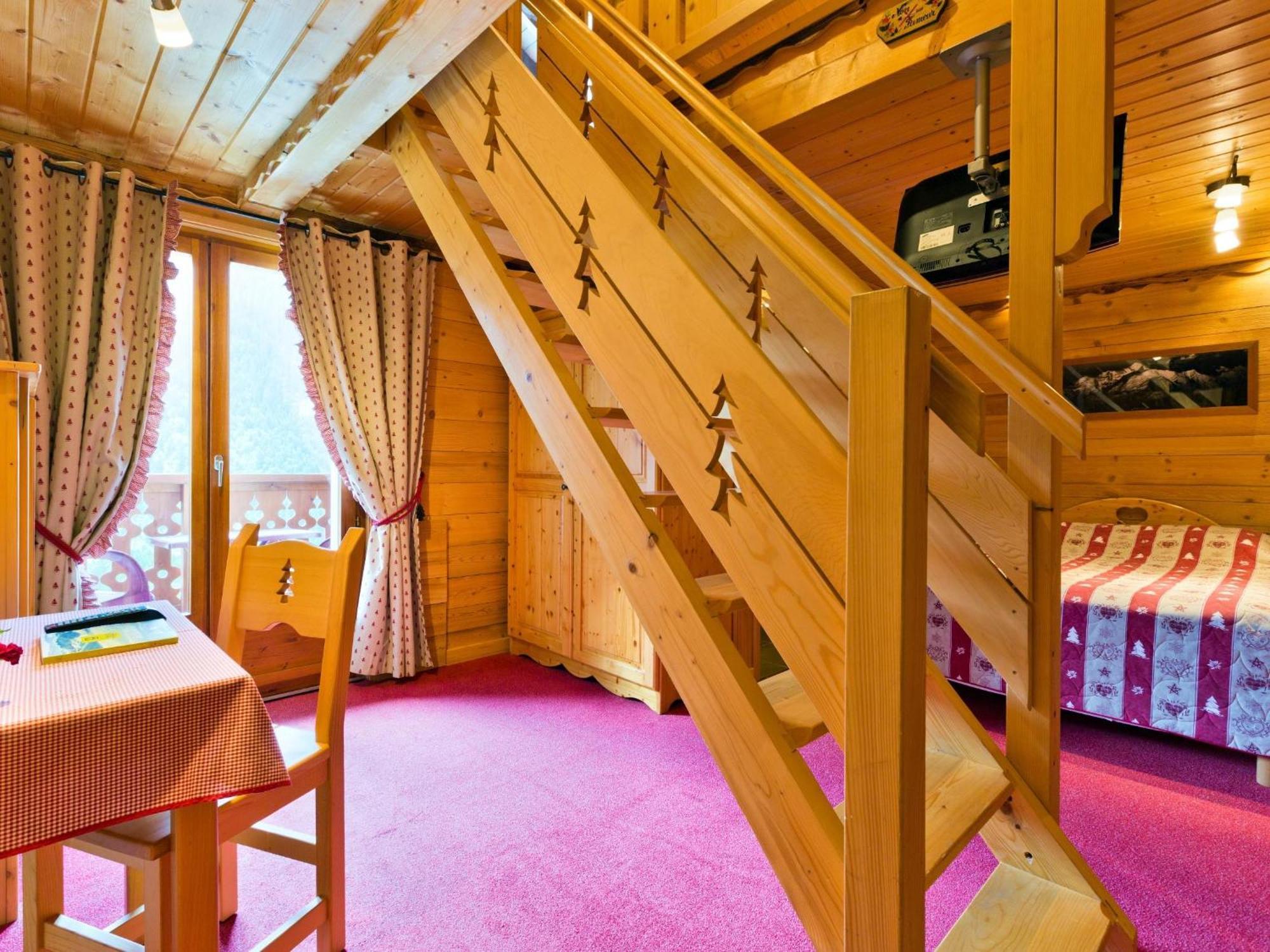Le Roitelet Hotel Chatel Exterior photo